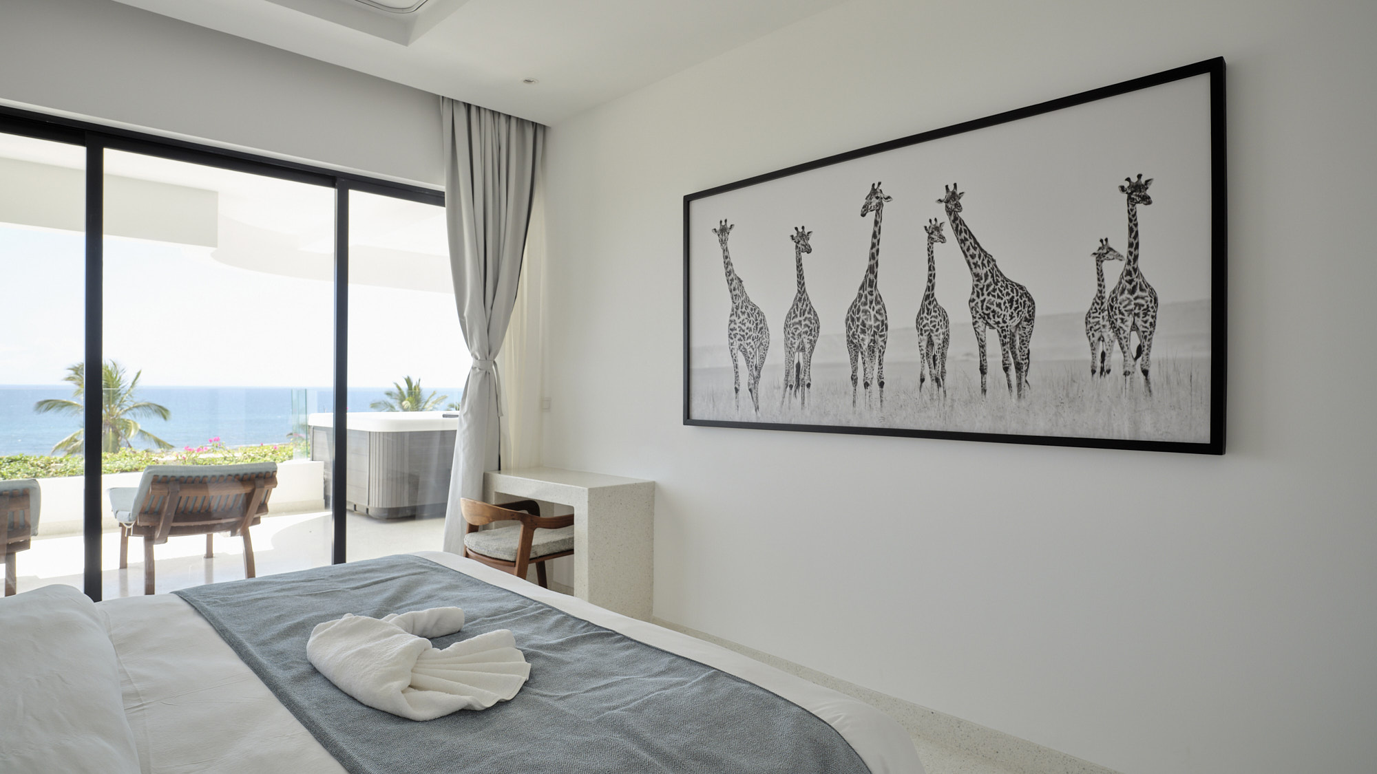 Ocean-facing bedroom